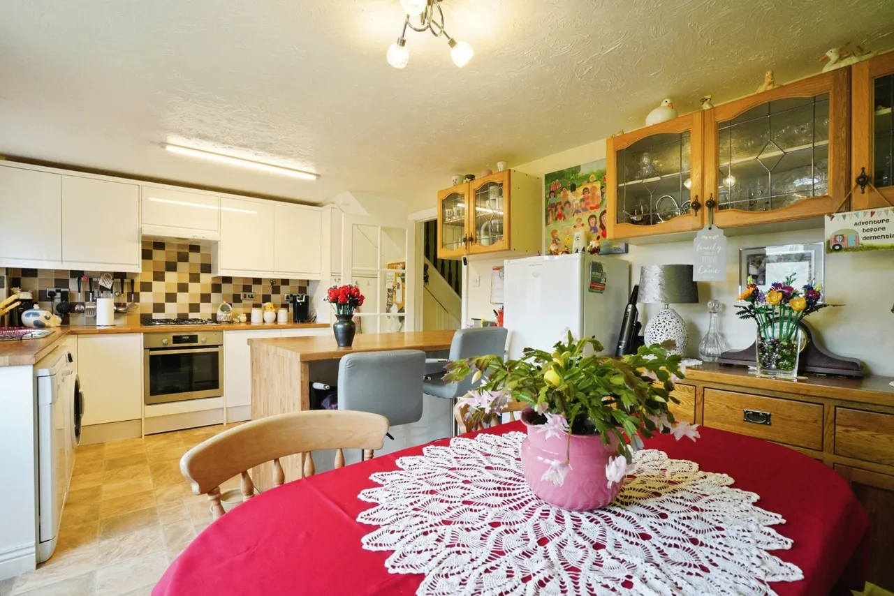 Meadow Rise, Penwithick, PL26, photo 16