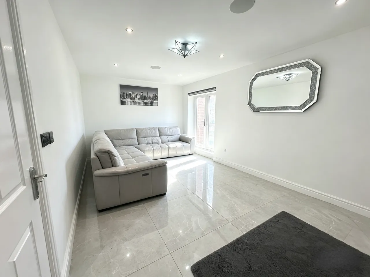 Lower Church Lane, Tipton, DY4, photo 3