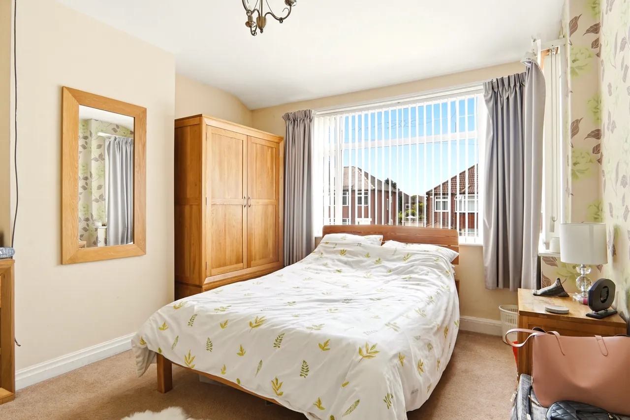 Cross Gates Avenue, Leeds, LS15, photo 18