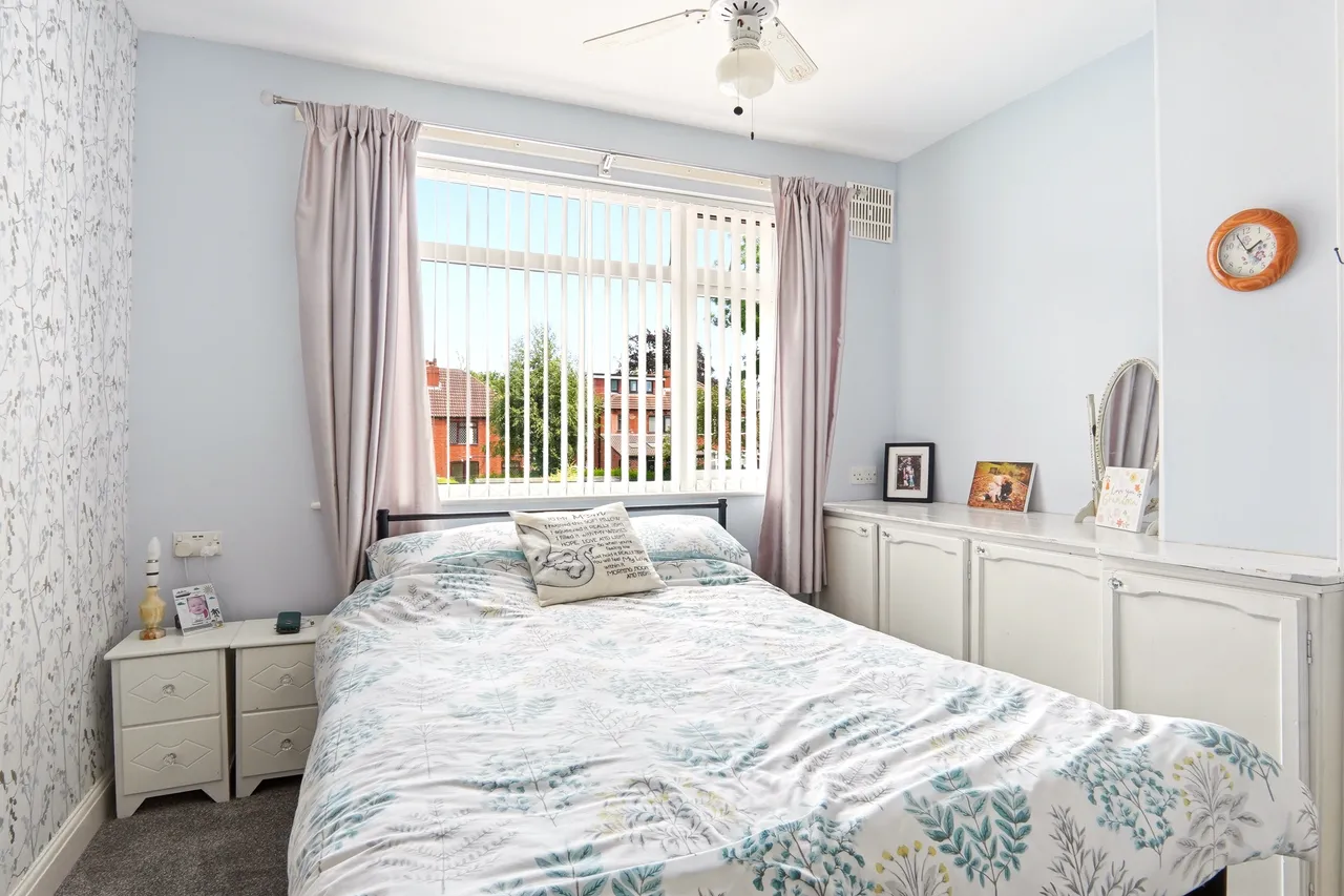 Cross Gates Avenue, Leeds, LS15, photo 20