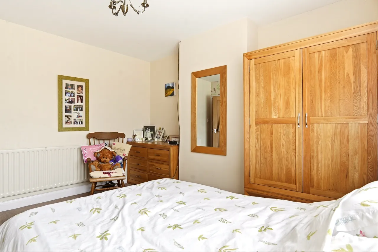 Cross Gates Avenue, Leeds, LS15, photo 19