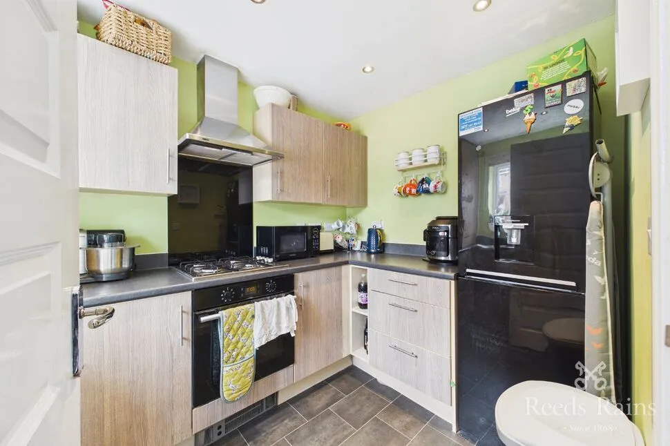 Corbett Drive, Wakefield, West Yorkshire, WF2, photo 3