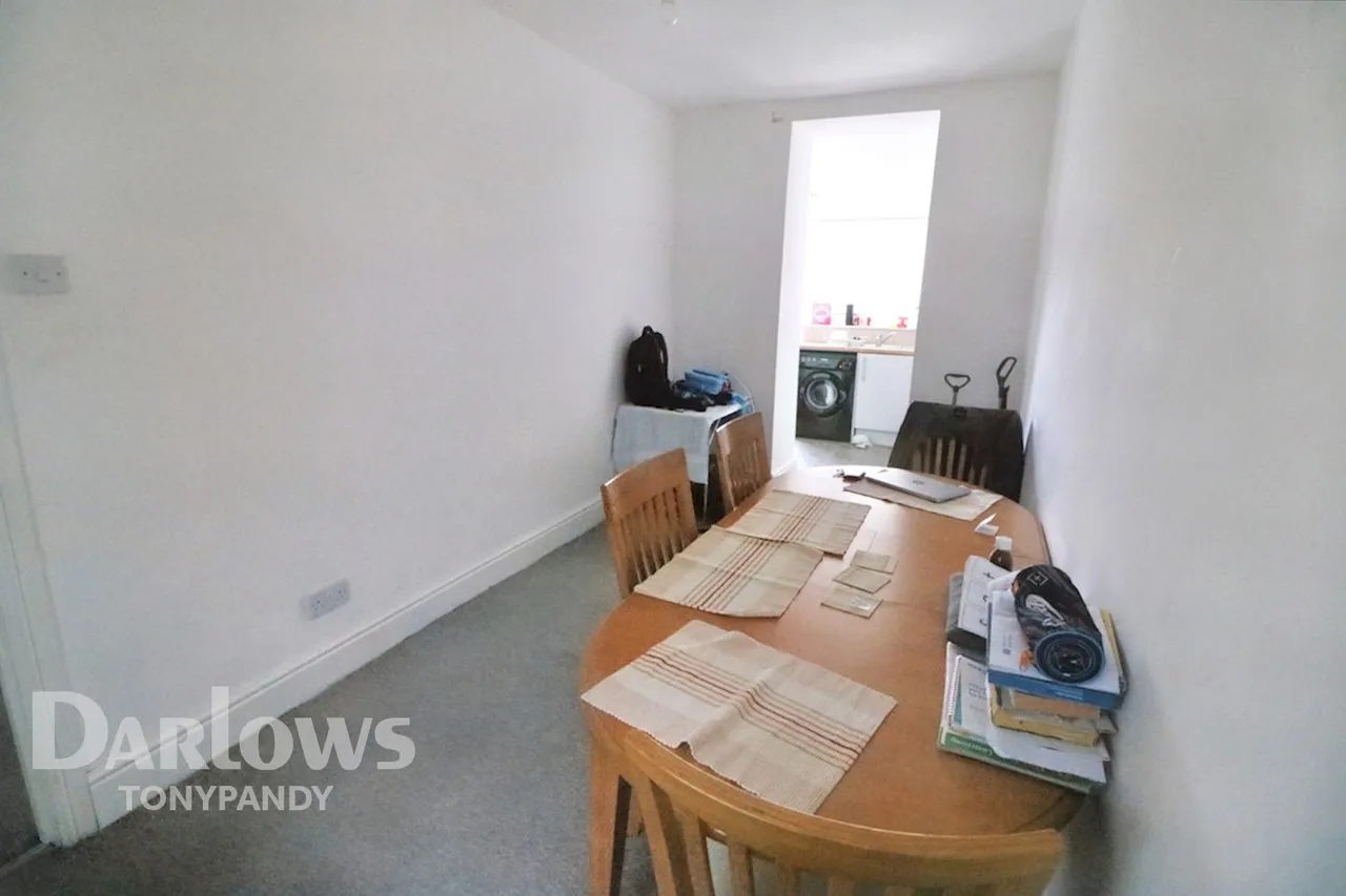 Railway Terrace, Penygraig, CF40, photo 4