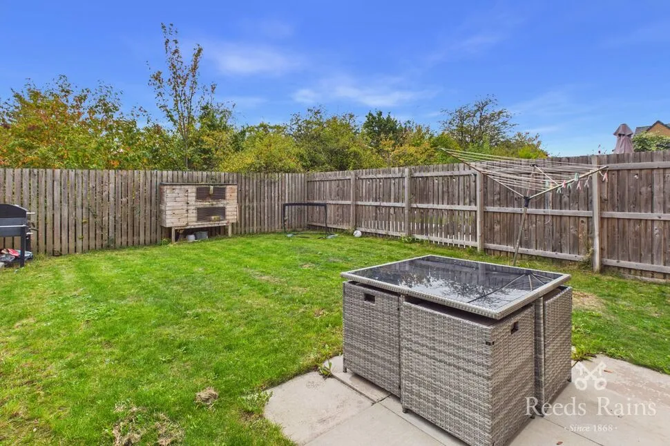 Taylor Road, Castleford, WF10, photo 15
