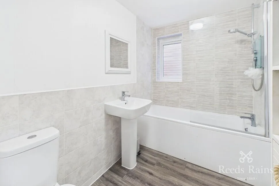 Taylor Road, Castleford, WF10, photo 14