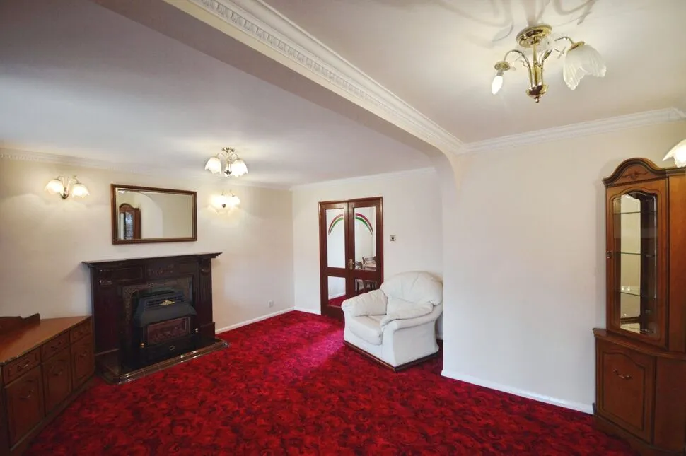 Quorn Drive, Chesterfield, Derbyshire, S40, photo 12