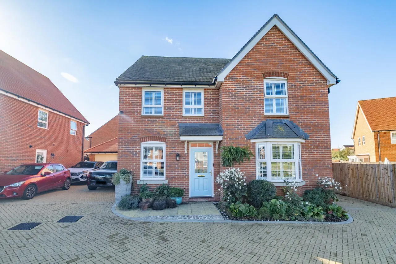4 bed house for sale, Russett Lane, Faversham, ME13