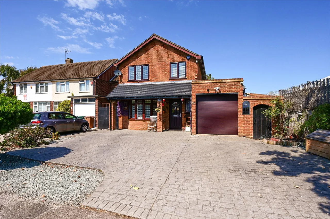 Coolgardie Road, Ashford, TW15, photo 15