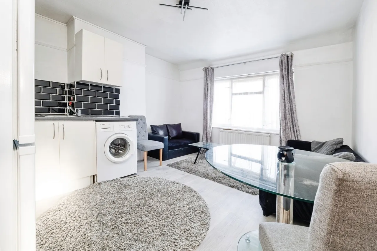 Markyate Road, Dagenham, RM8, photo 11