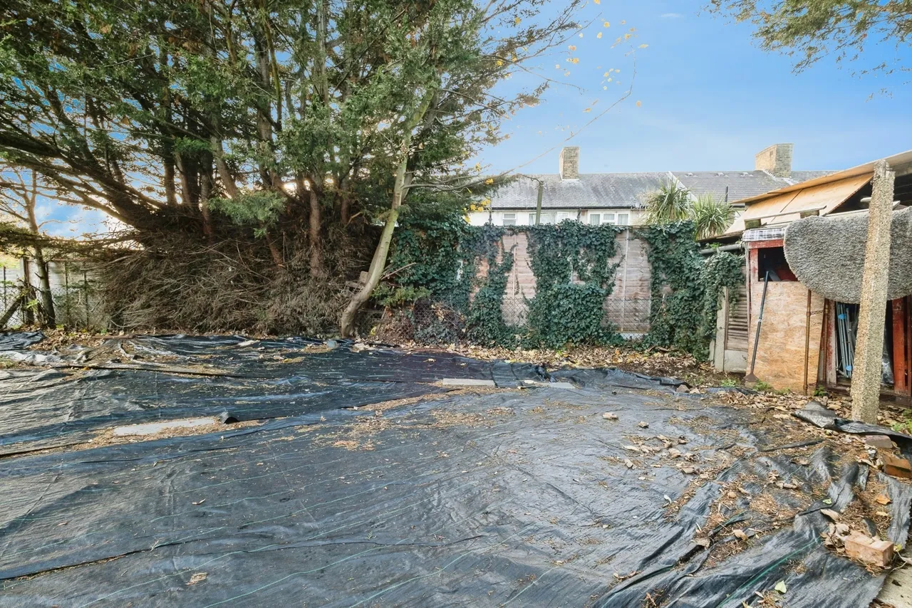 Markyate Road, Dagenham, RM8, photo 16