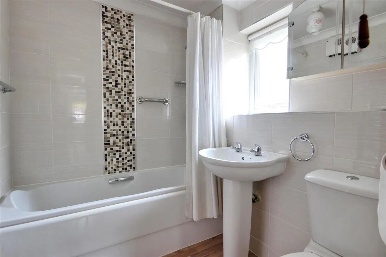 Tennison Court, Crescent Street, Cottingham, photo 8