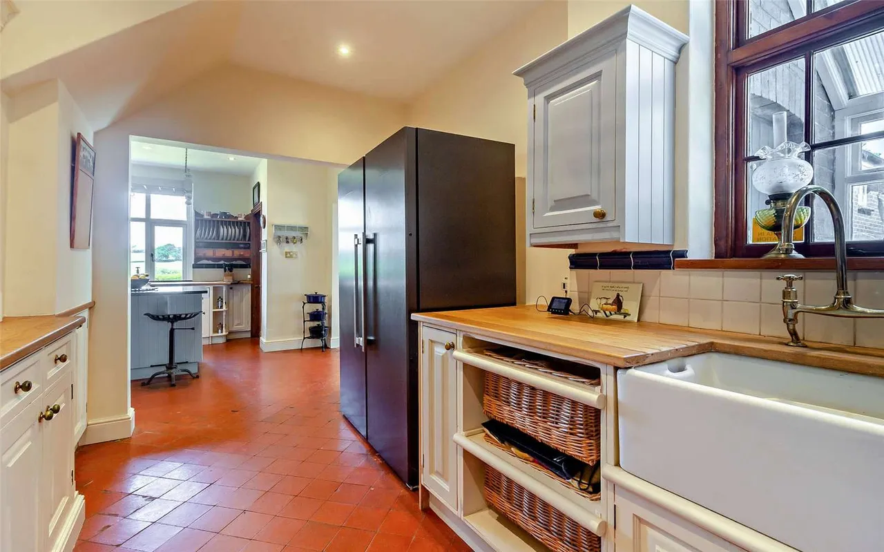 Llansoar, Caerleon, NP18, photo 14