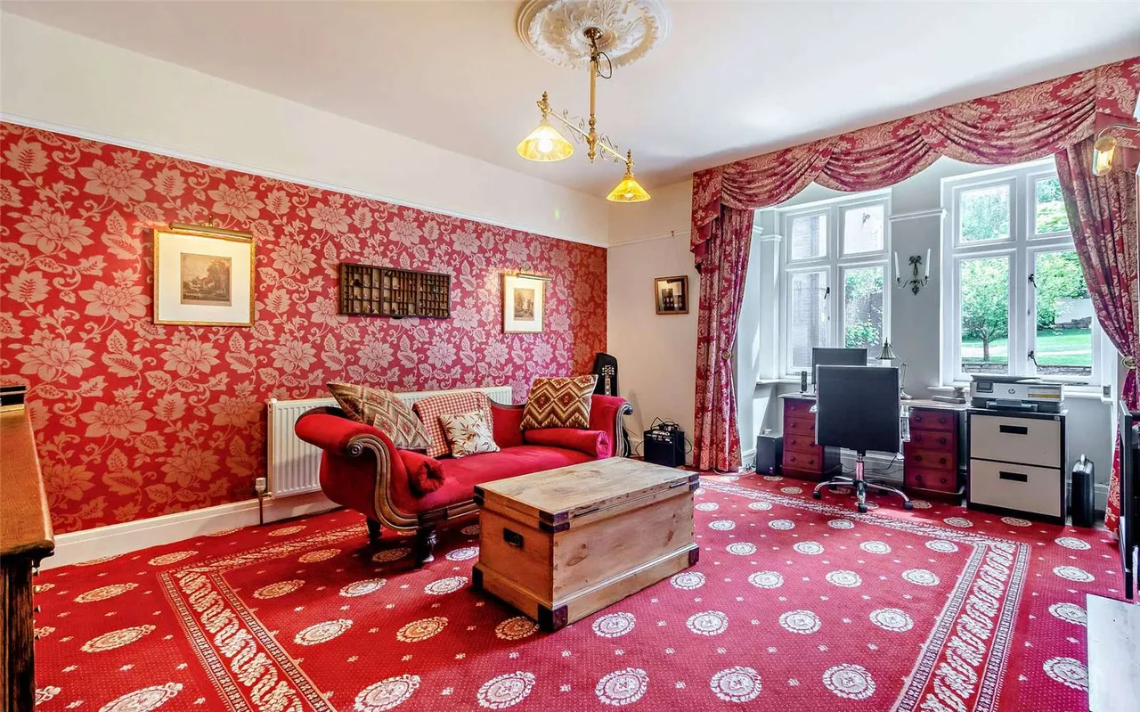Llansoar, Caerleon, NP18, photo 10