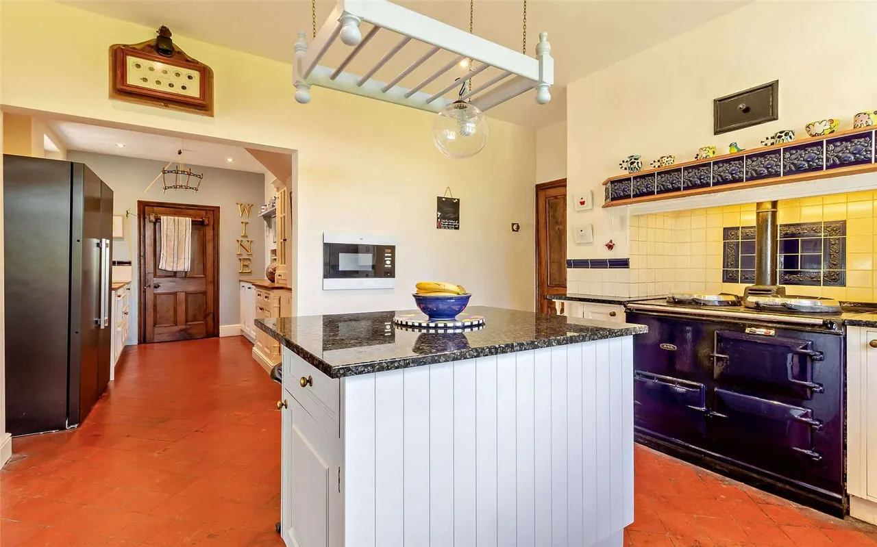 Llansoar, Caerleon, NP18, photo 13