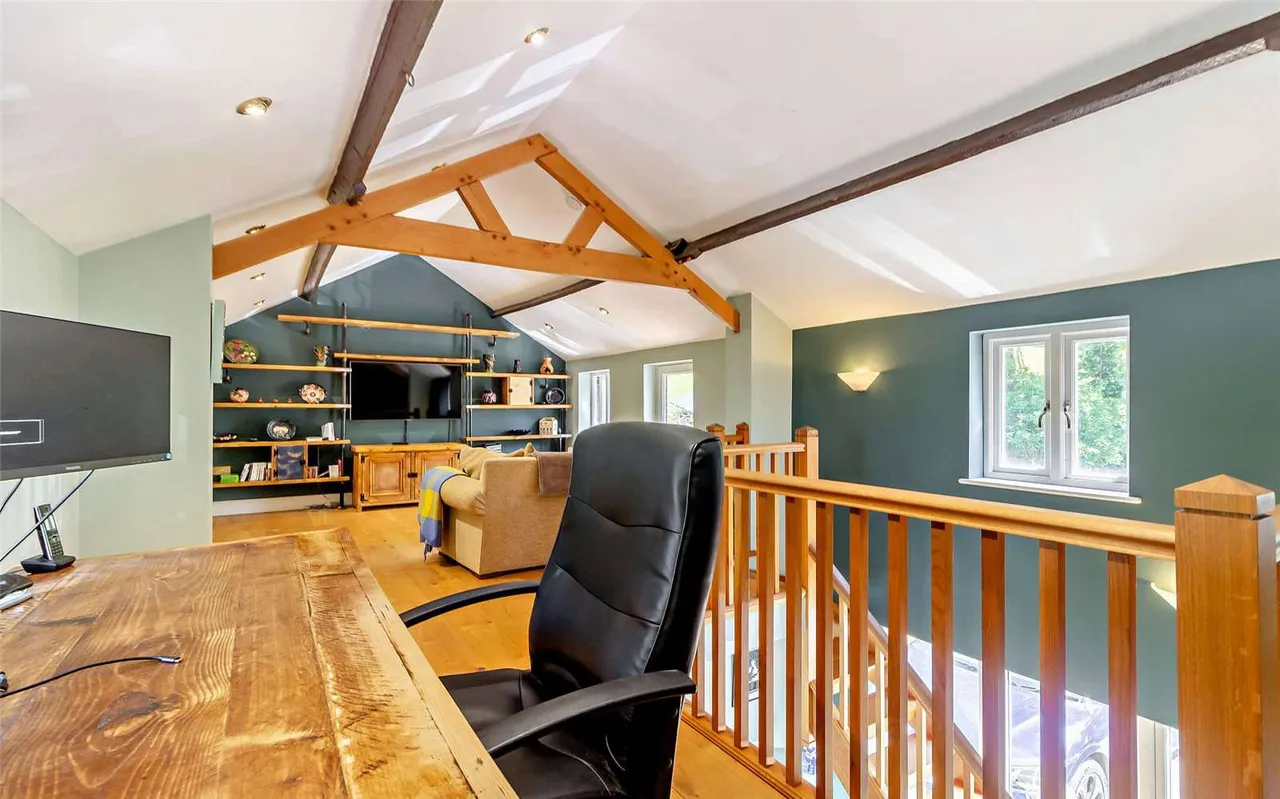 Llansoar, Caerleon, NP18, photo 28