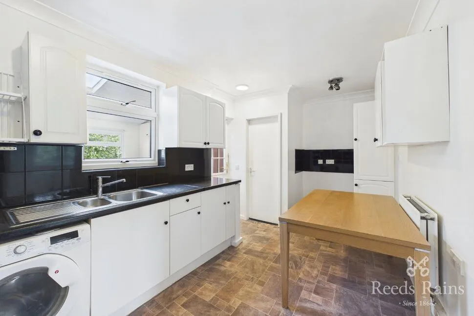 Woodhouse Road, Wakefield, West Yorkshire, WF1, photo 4