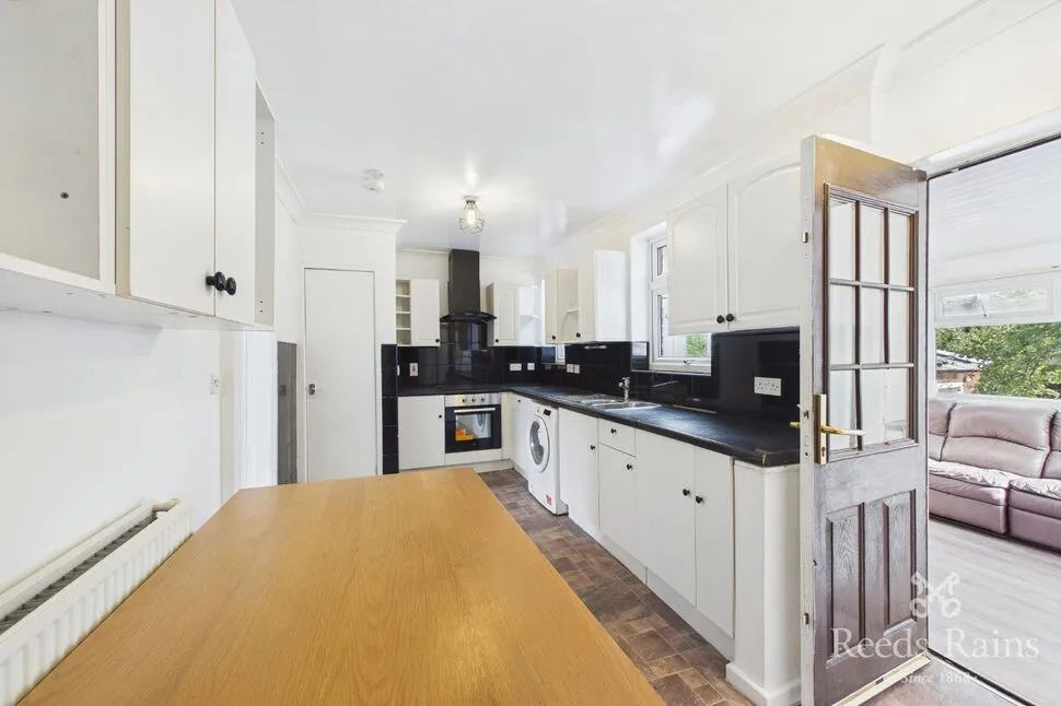 Woodhouse Road, Wakefield, West Yorkshire, WF1, photo 6
