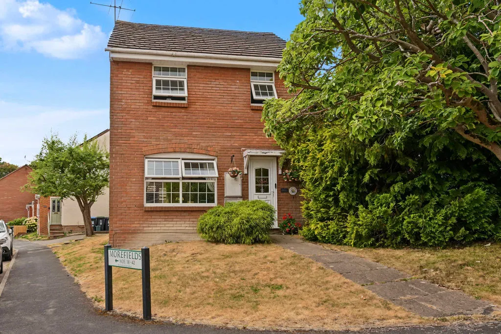3 bed house for sale — Morefields, Tring, Hertfordshire, HP23 5EU