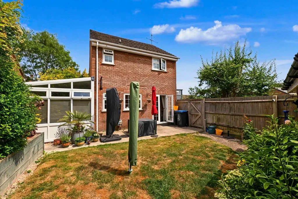 Morefields, Tring, Hertfordshire, HP23 5EU, photo 7
