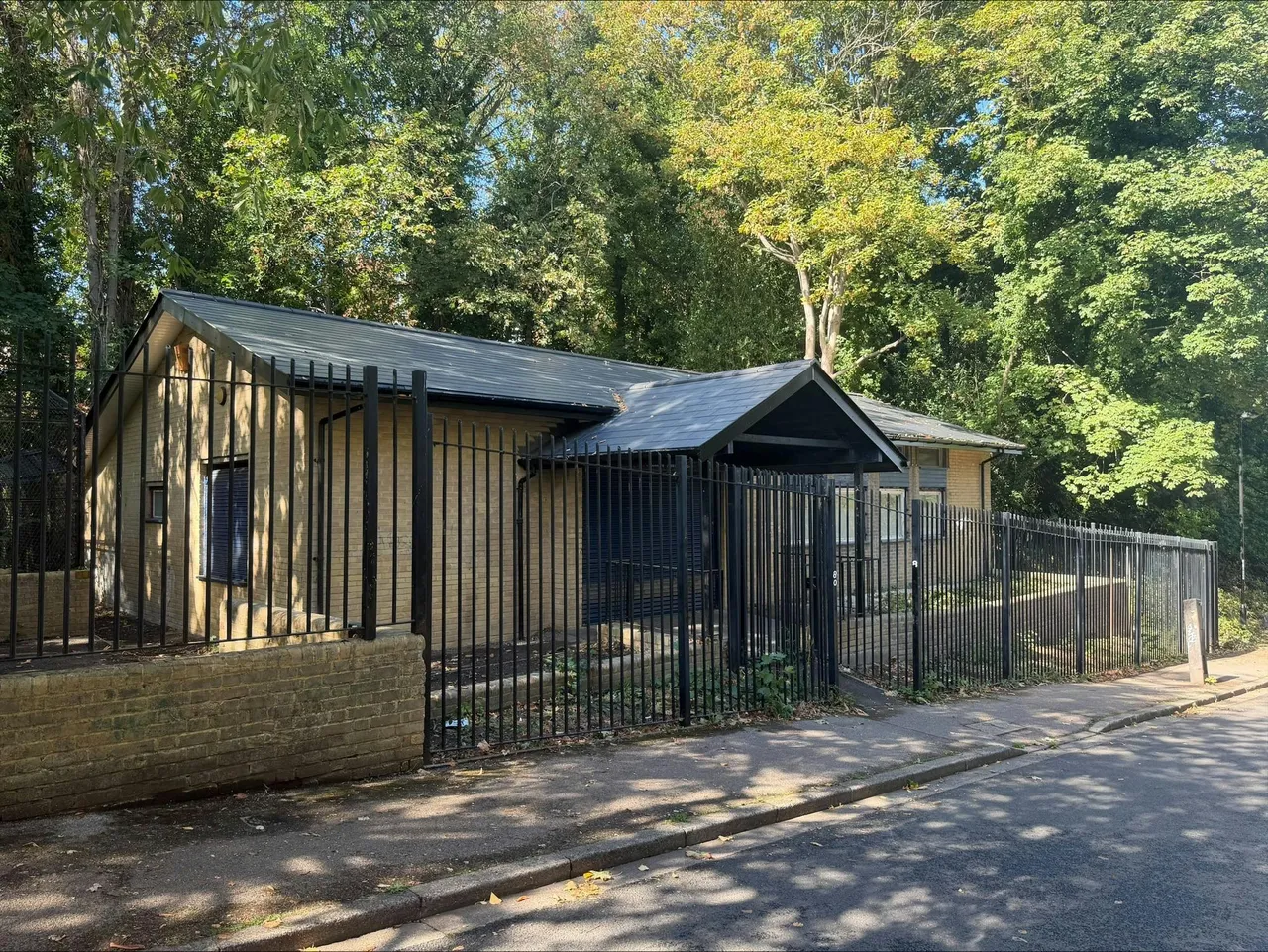 other - health / nursery / church / education to rent, High Level Drive, Sydenham