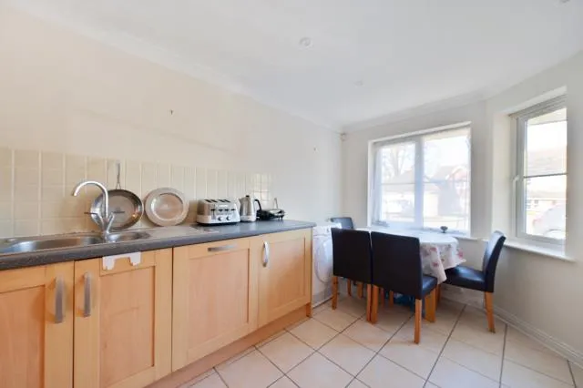 Greenfinch Drive, Twyford, RG10, photo 15