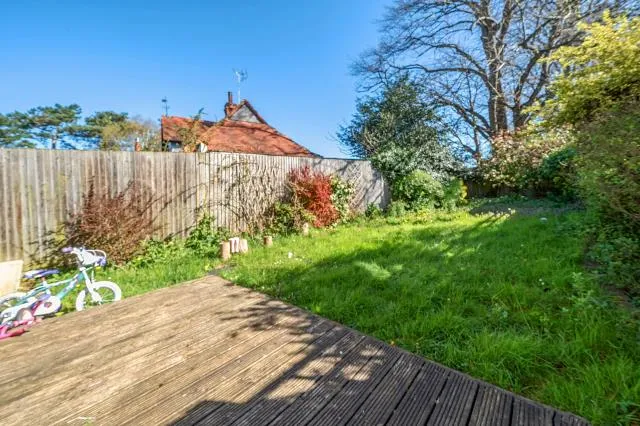 Greenfinch Drive, Twyford, RG10, photo 12