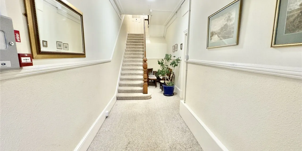 South Parade, West Kirby, CH48, photo 13