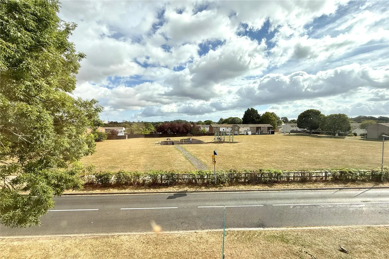 Wordsworth, Bracknell, Berkshire, RG12 8YF, photo 8