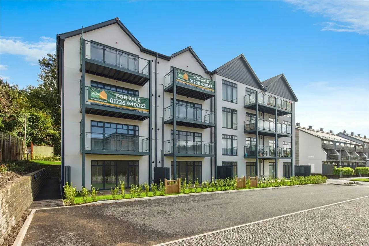 1 bed flat for sale, The Yard, Lostwithiel, PL22