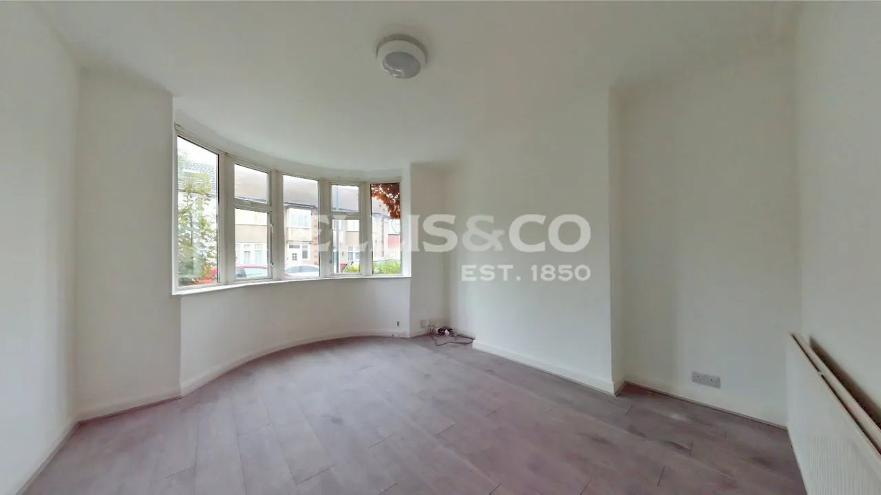 1 bed flat to rent, Elms Court, Wembley, HA0