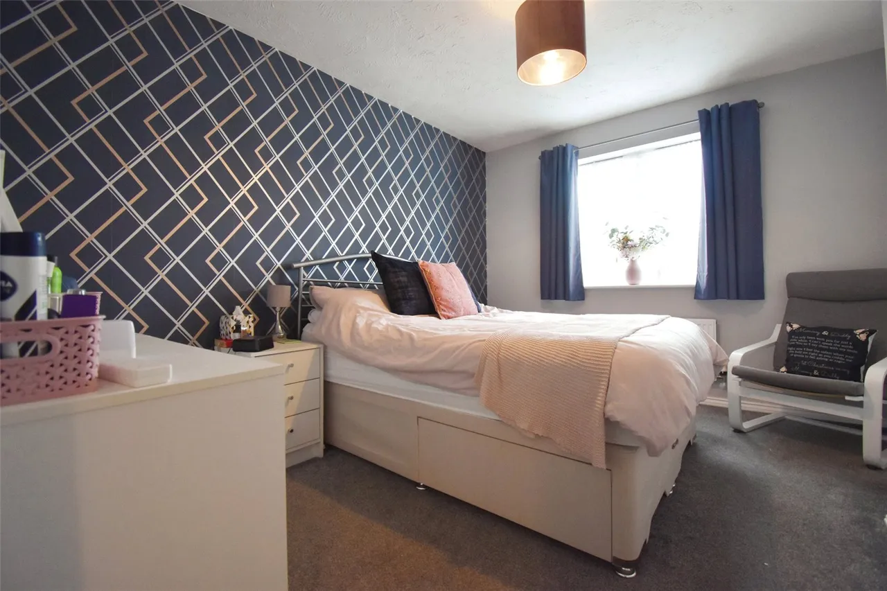 Thirsk Court, Aldershot, Hampshire, GU12 4HF, photo 9