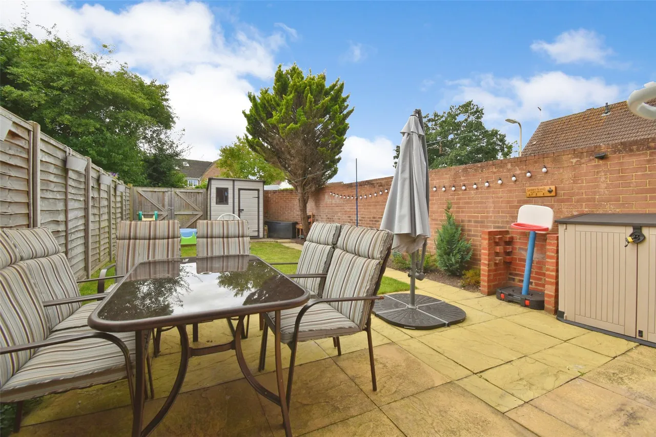 Thirsk Court, Aldershot, Hampshire, GU12 4HF, photo 7
