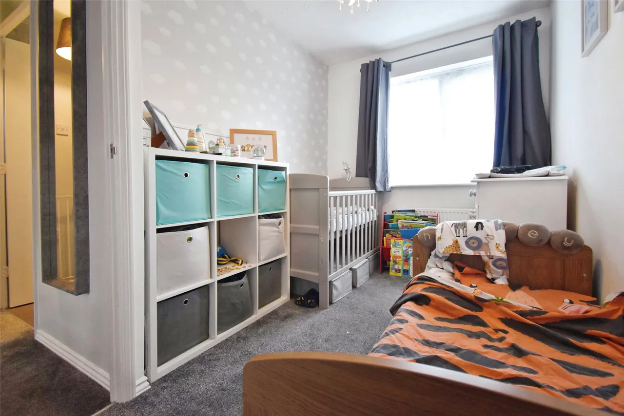 Thirsk Court, Aldershot, Hampshire, GU12 4HF, photo 8