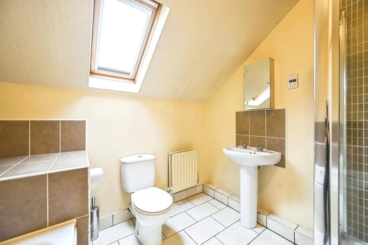 Butts Green, Westbrook, Warrington, Cheshire, WA5, photo 16