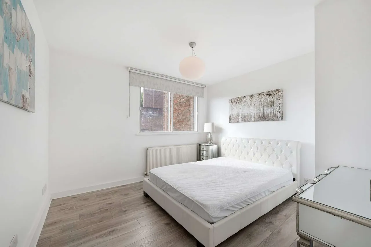 Parkgate Road, London, SW11 4PJ, photo 7