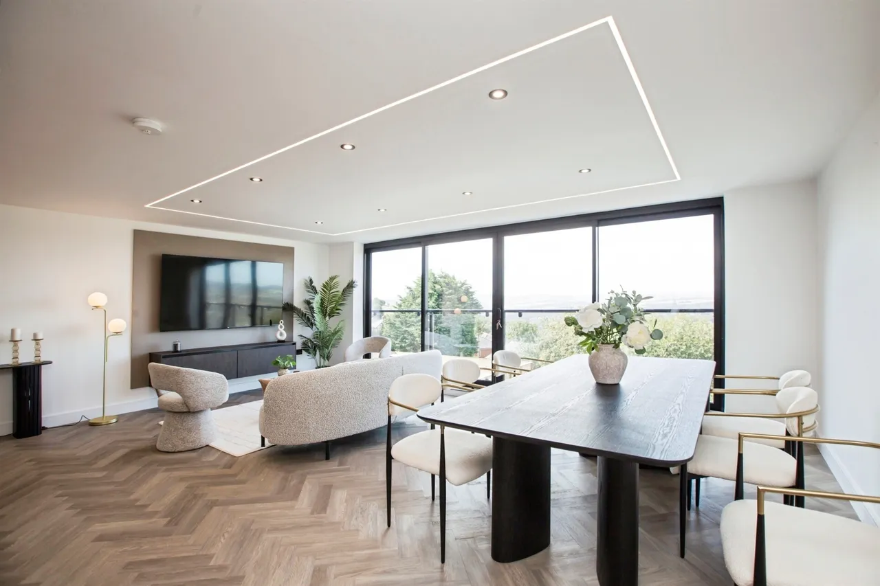 Viewpoint Villas, Southowram, Halifax, photo 2