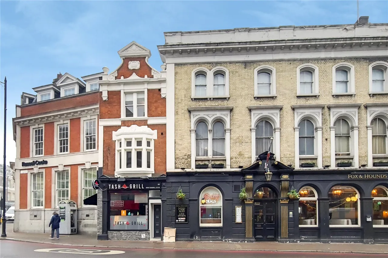 Upper Richmond Road, London, SW15, photo 8