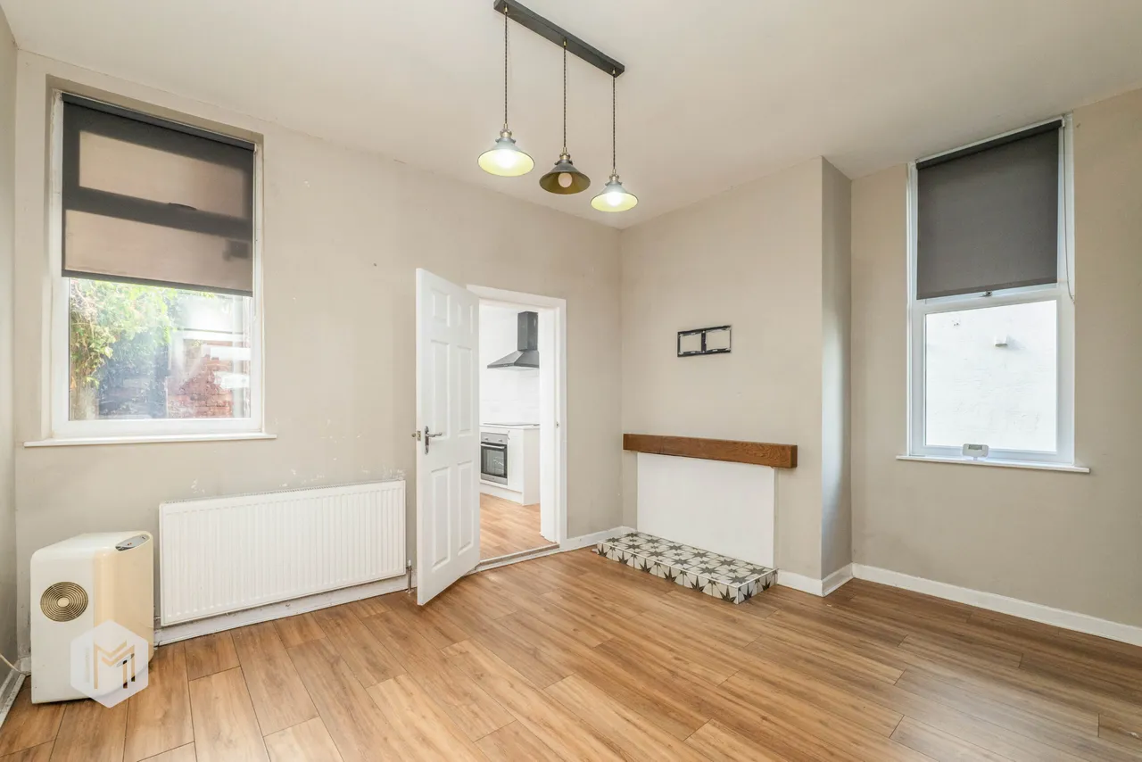 Hollins Lane, Bury, BL9, photo 11