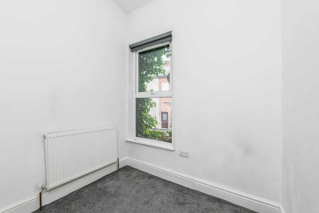 Hollins Lane, Bury, BL9, photo 19