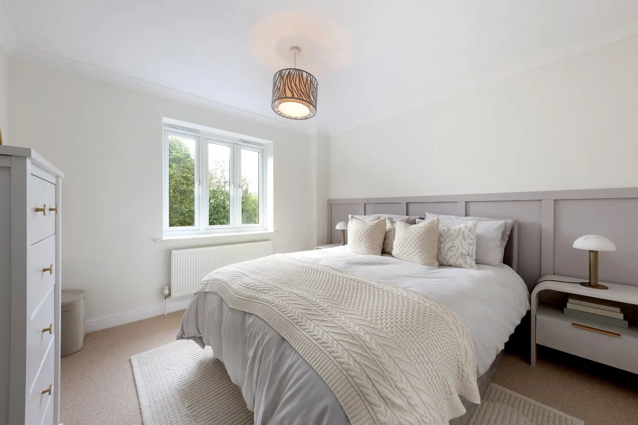 Crossways, Beaconsfield, HP9, photo 9