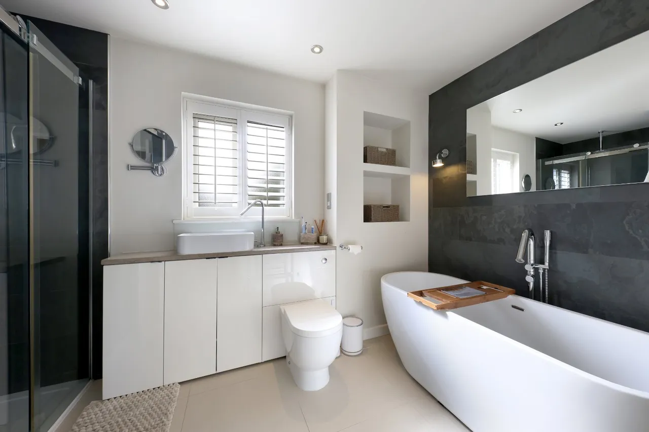 Crossways, Beaconsfield, HP9, photo 10
