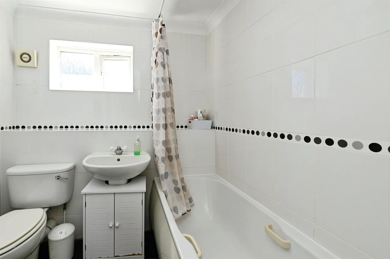 Holkham Close, Downham Market, photo 11
