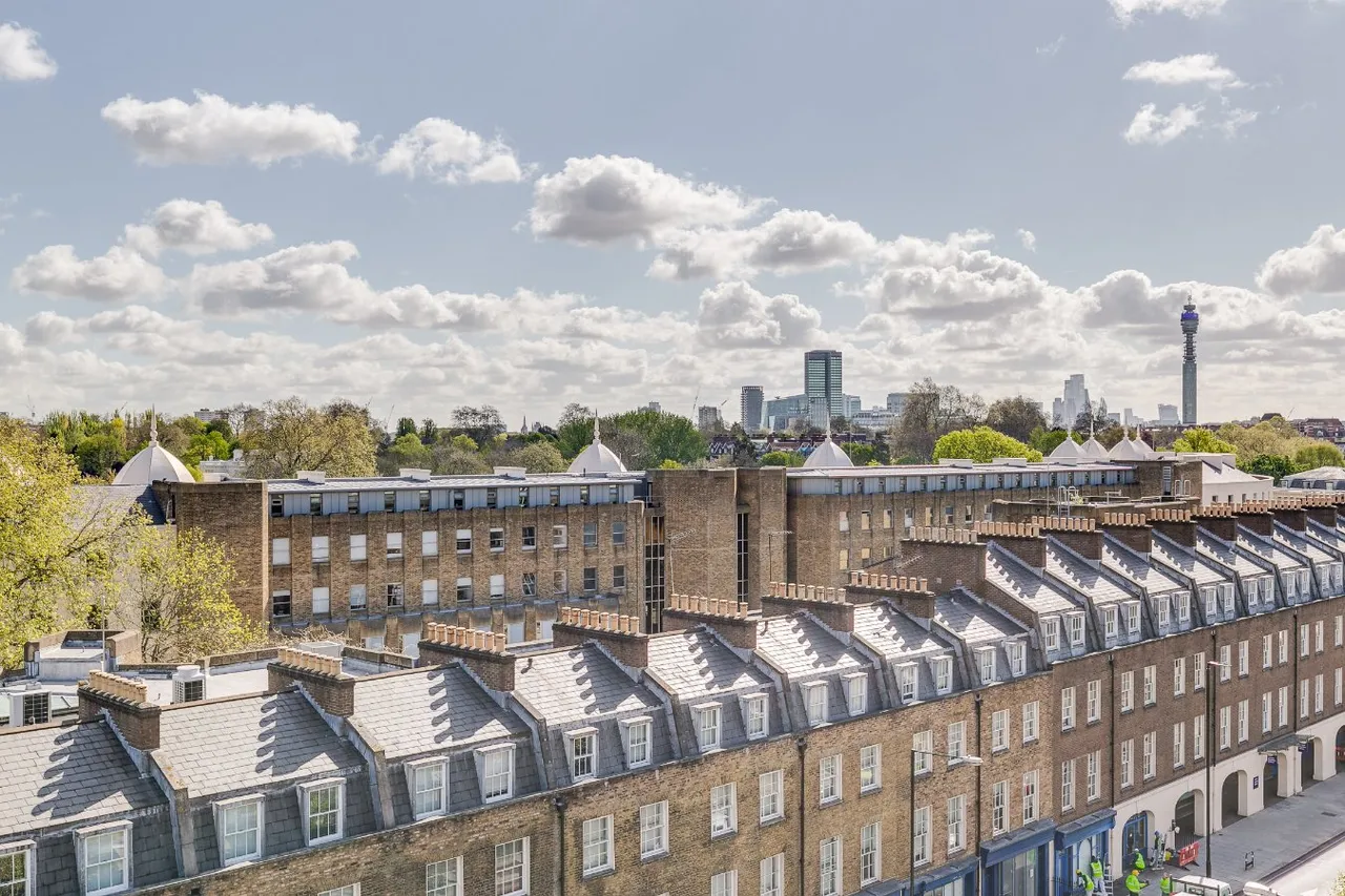 Rossmore Court, Park Road, London, NW1 6XZ, photo 3