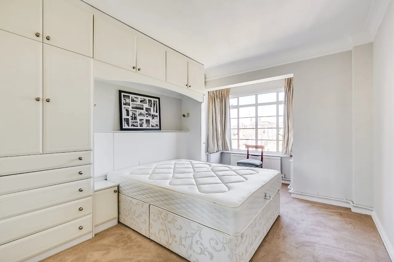 Rossmore Court, Park Road, London, NW1 6XZ, photo 5