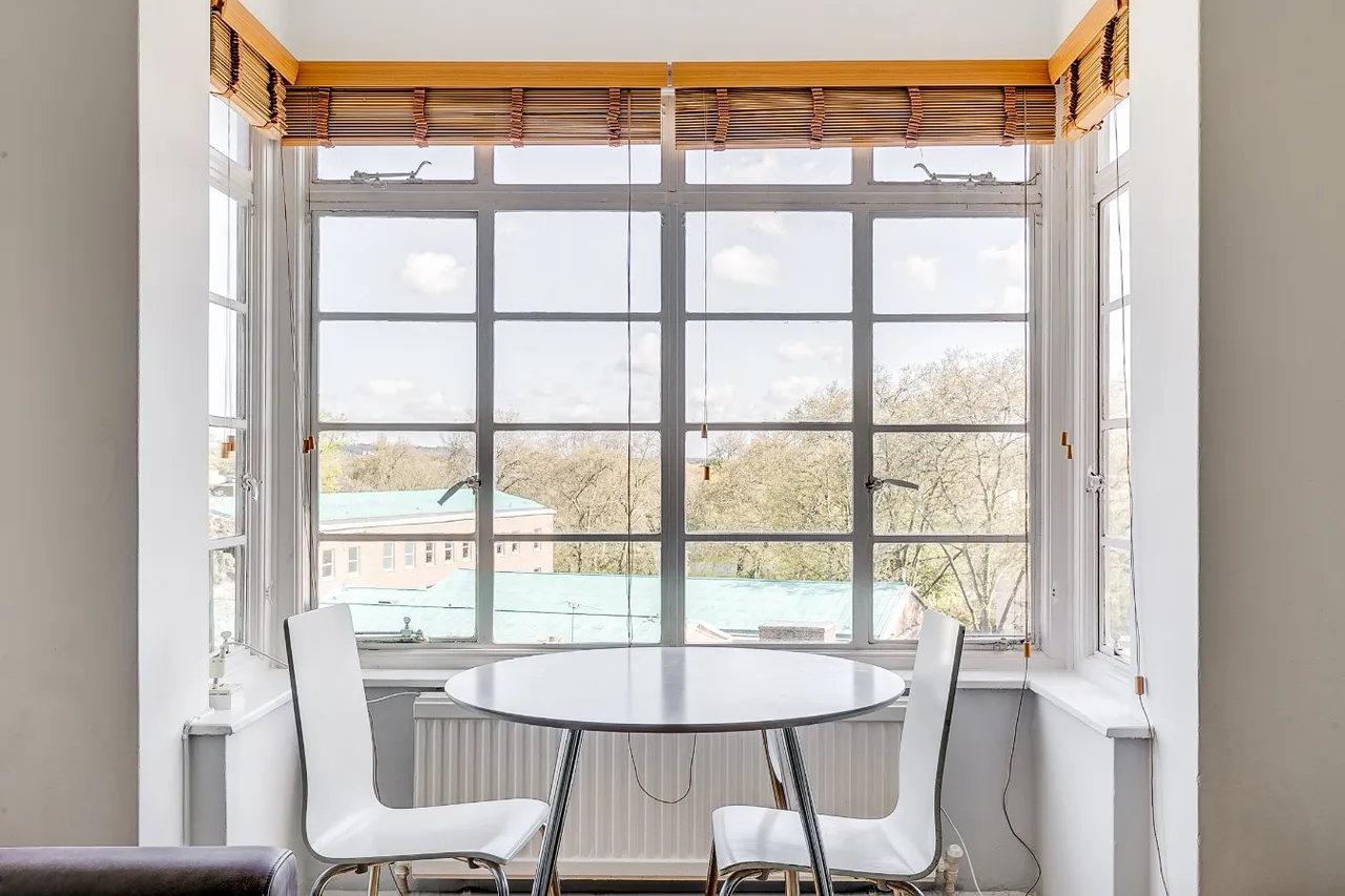Rossmore Court, Park Road, London, NW1 6XZ, photo 2