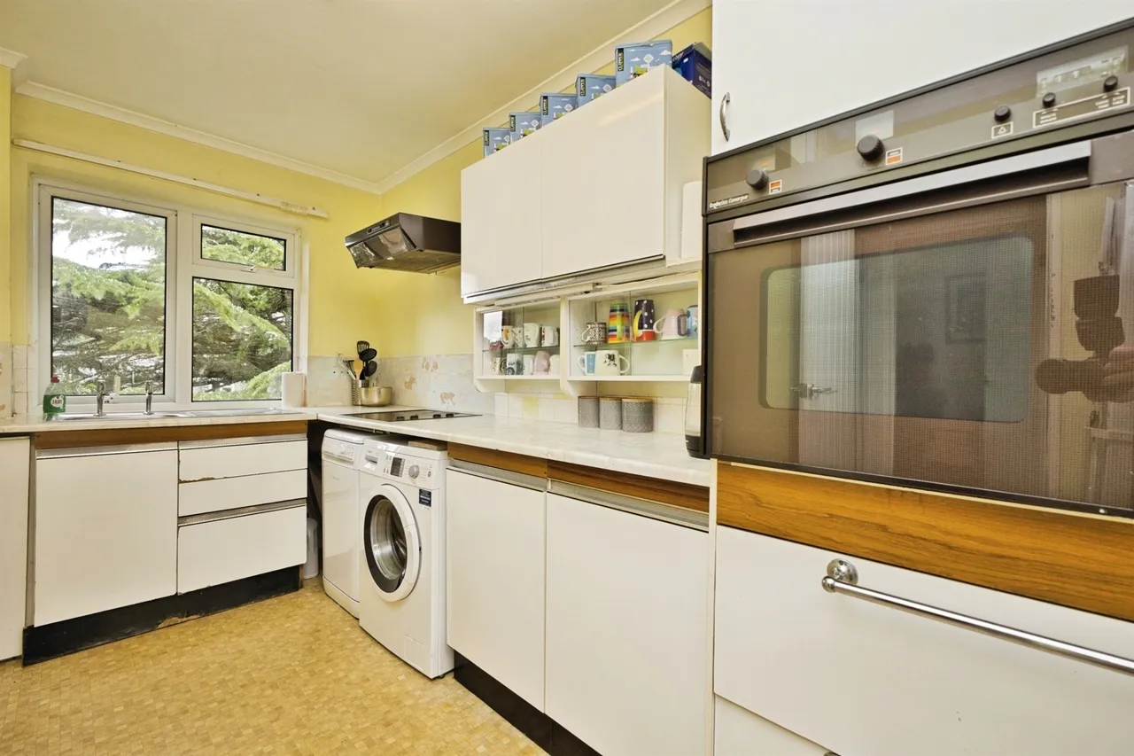 South Street, Crewkerne, TA18, photo 13