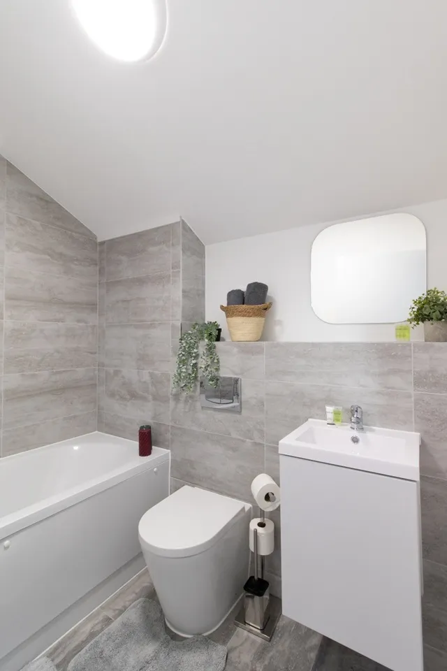Whitworth Close, Gosport, PO12, photo 5