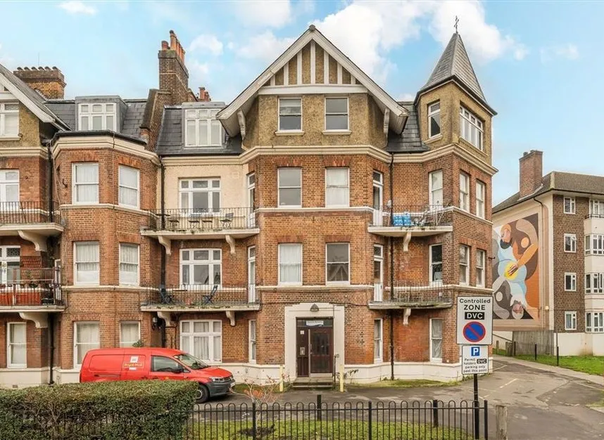 Elms Crescent, Clapham, SW4, photo 10