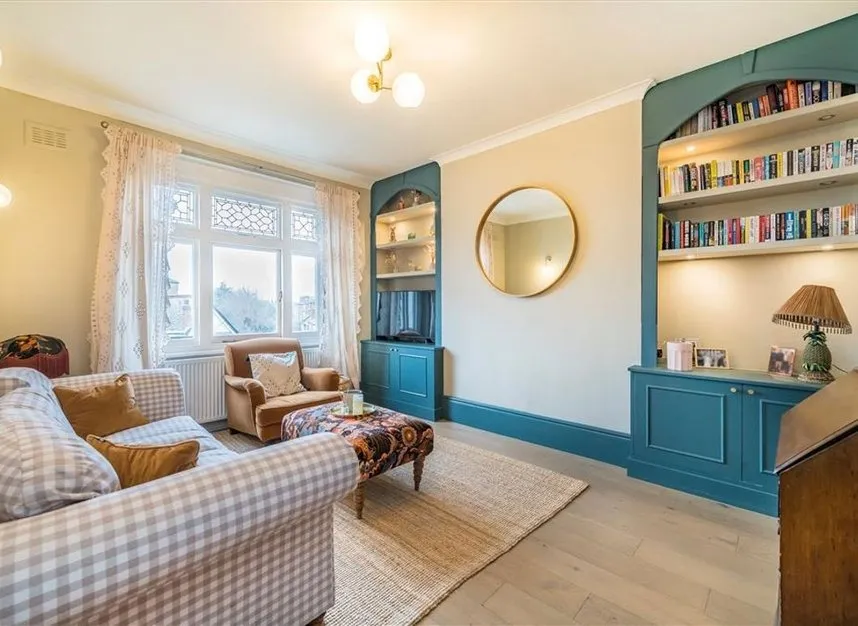 Elms Crescent, Clapham, SW4, photo 2