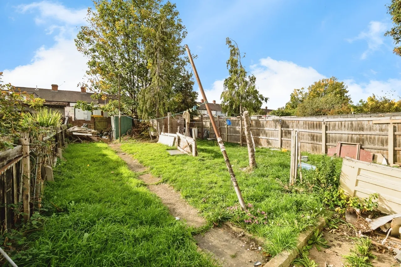 Oval Road North, Dagenham, RM10, photo 9